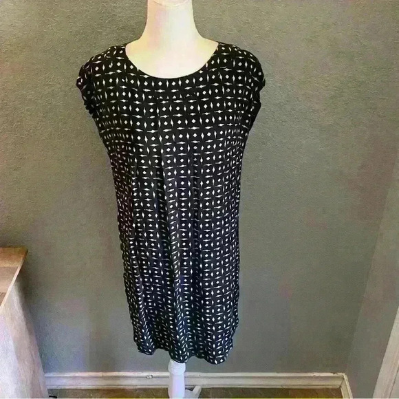 J. Jill Linen Geometric Print Shift Dress Capsleeve XS - Picture 2 of 10